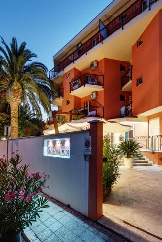 Hotel Fenix
