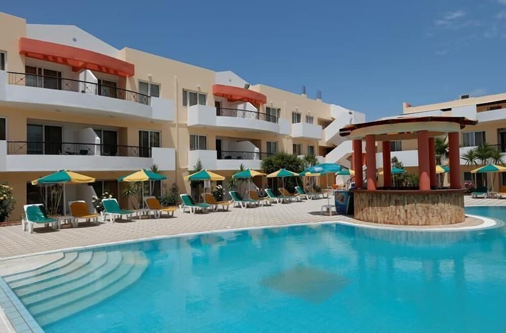 Pelopas Resort