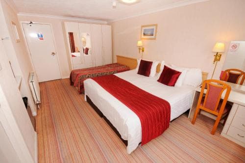 Denewood Hotel