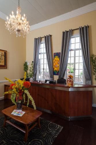 Inn at 87