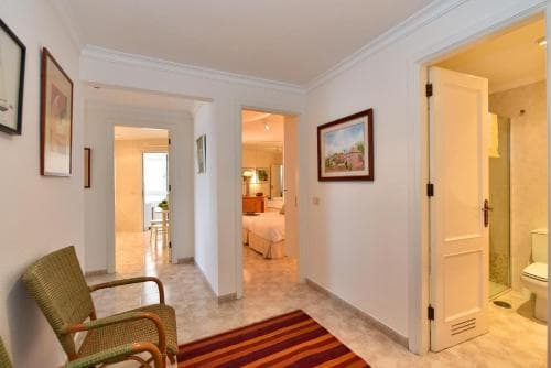 Las Canteras Seafront Apartment