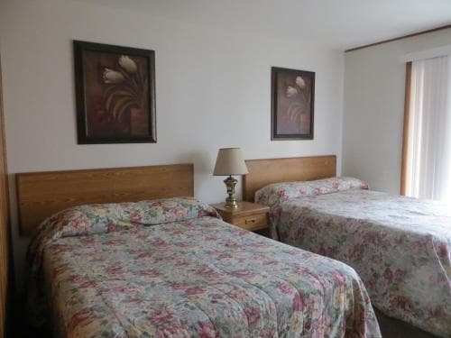Twi Lite Motel