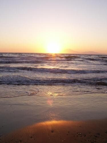 Kastro Beach