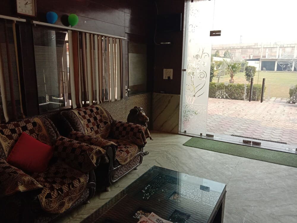 Radha Resort