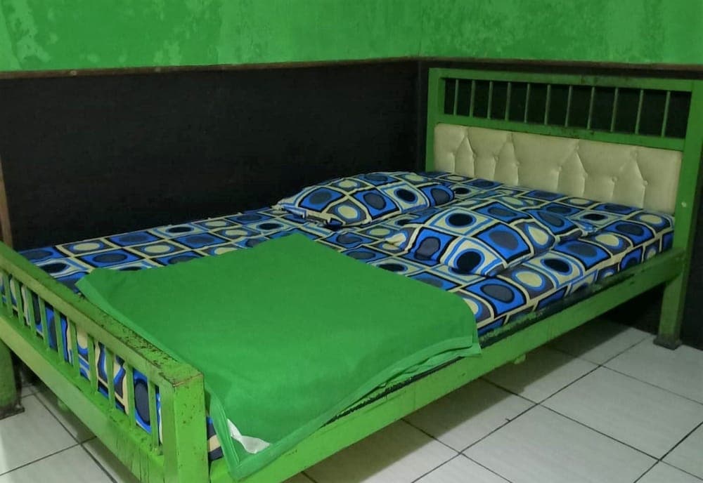 Penginapan 99