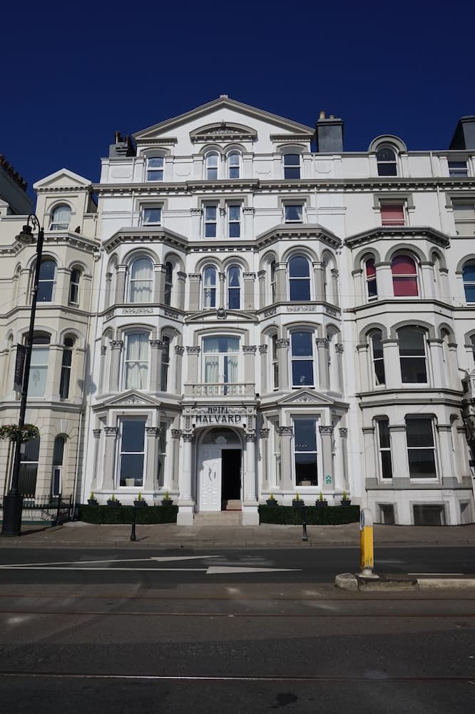 Halvard Hotel