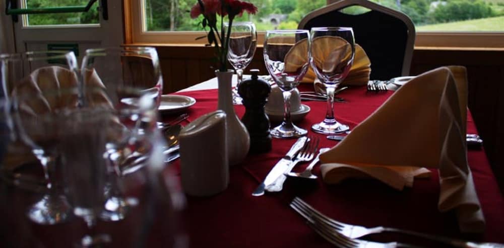 Achness Hotel