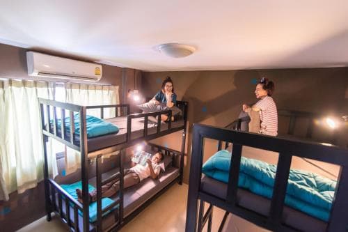 Full Stop Hostel