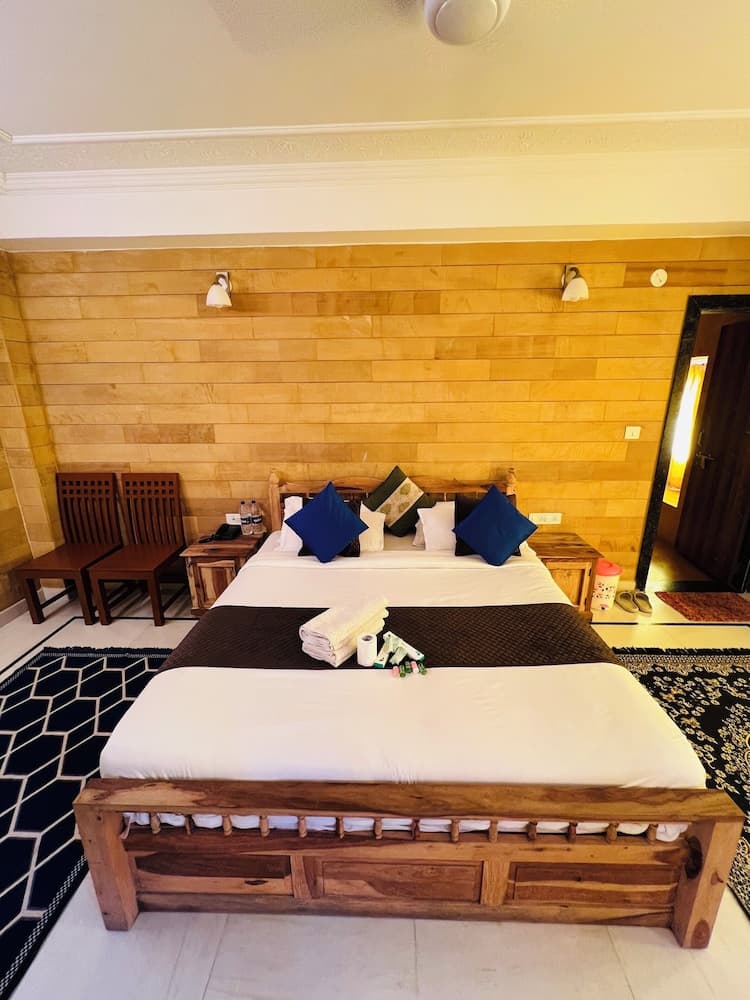 Hotel Garh Vila