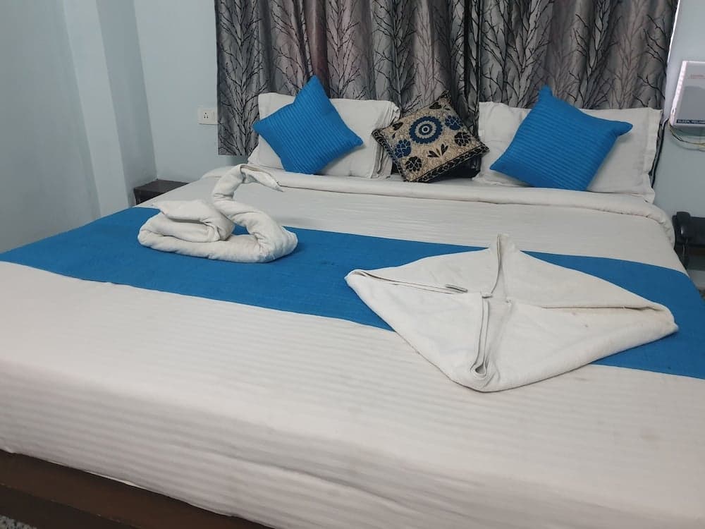 Hotel Rudraksh Inn