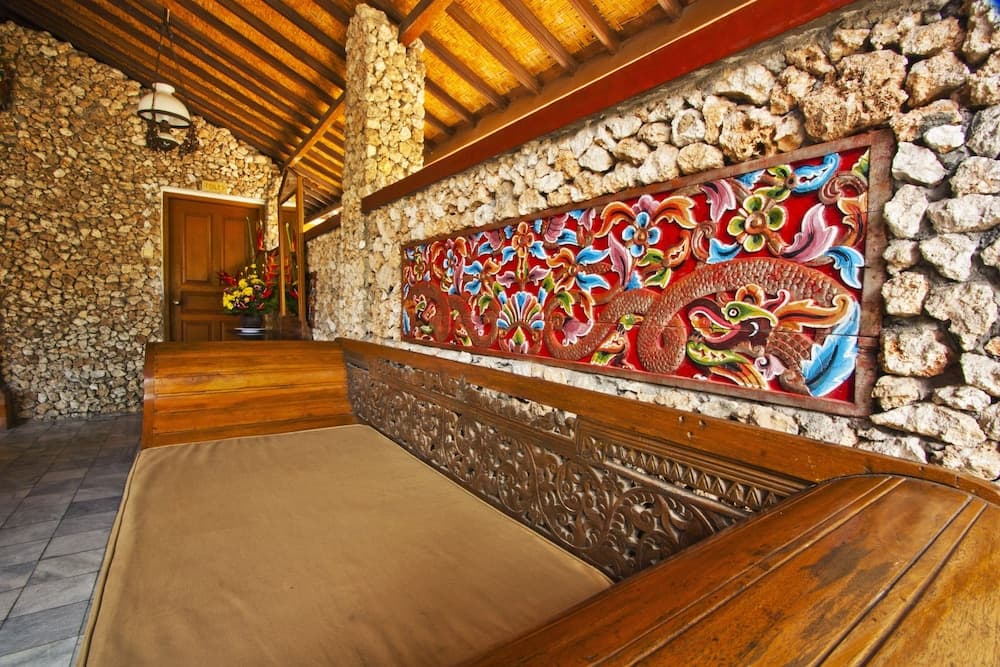 Ida Hotel