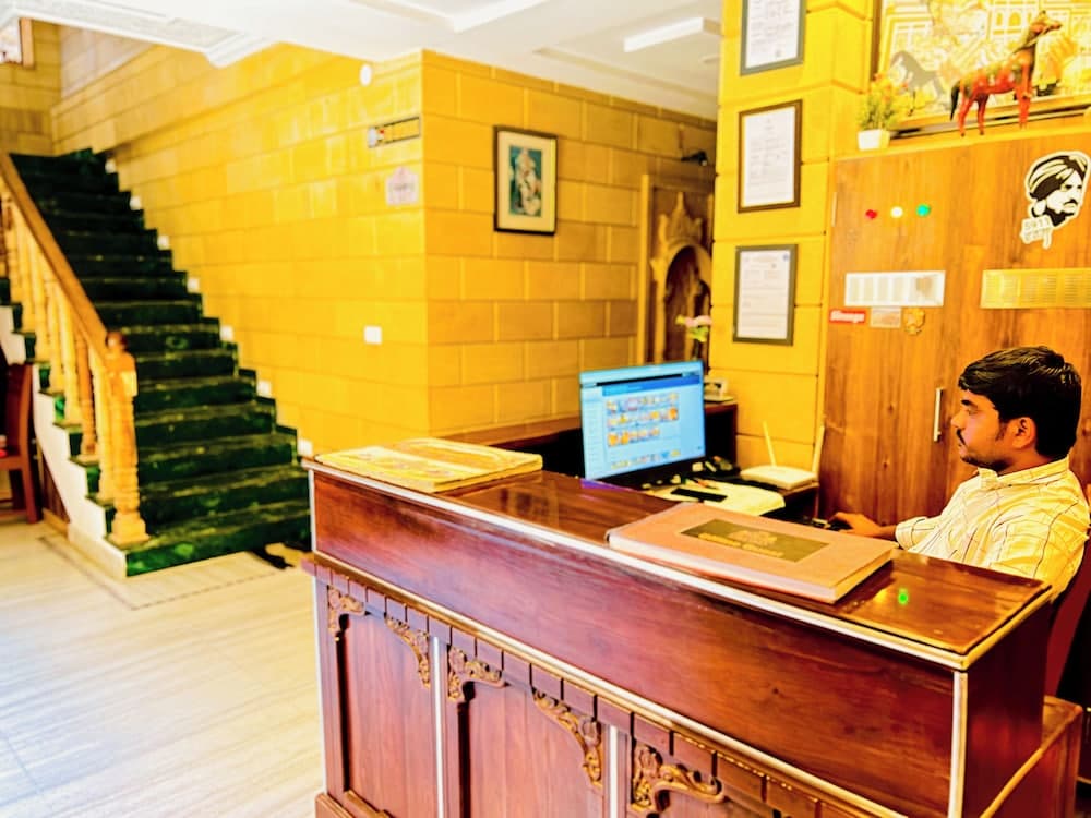 Hotel Garh Vila