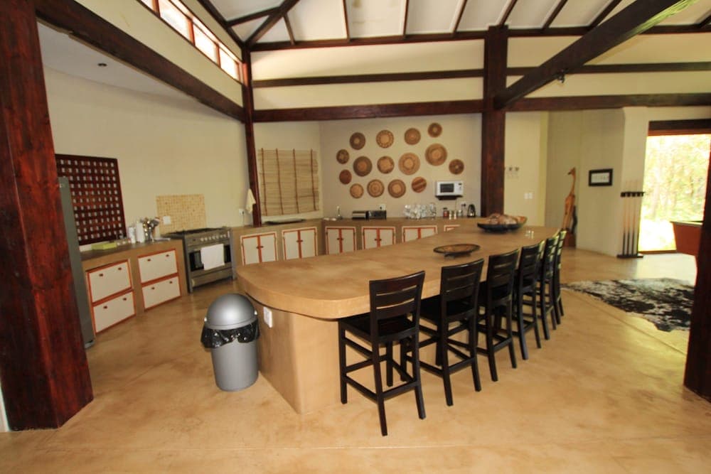 Jacana Lodge
