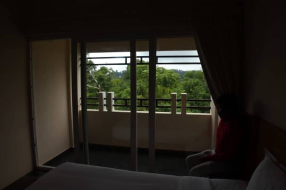 Ack Palacce Inn