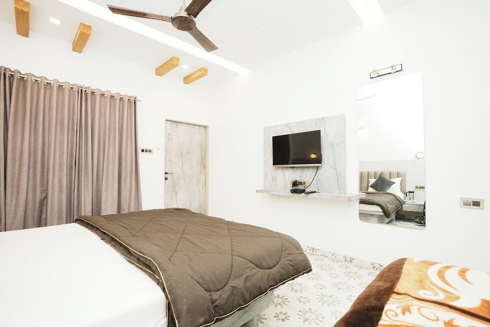 Hotel Dwarka