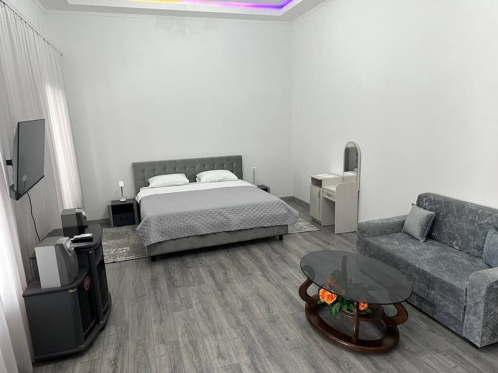 Hotel Lidia