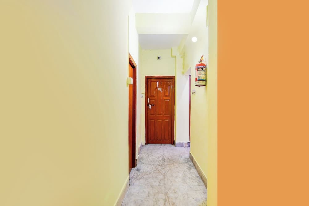 Fabhotel Vedsri