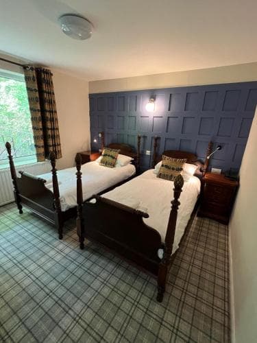 Chainbridge Hotel