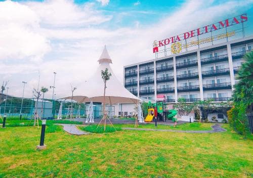 Le Premier Hotel Deltamas