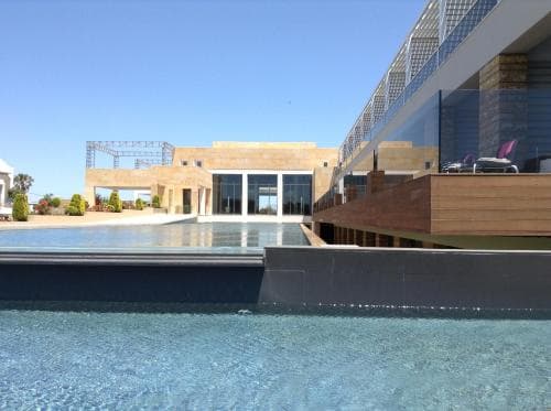 Pelagos Suites Hotel & Spa