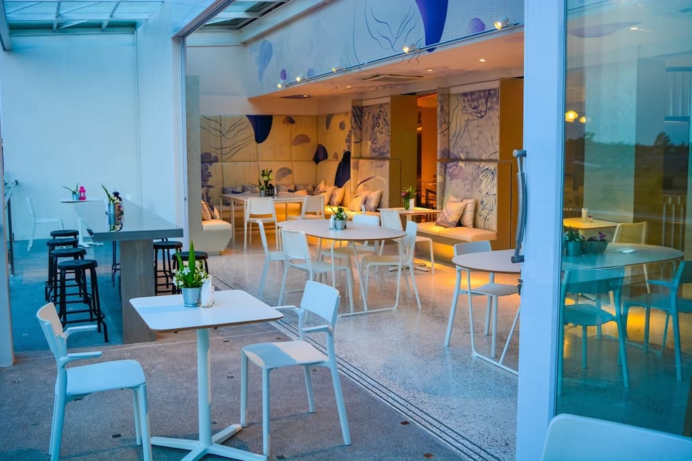 Comet Hotel Suratthani