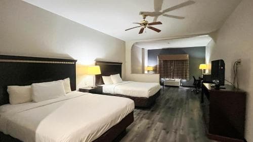 Quality Suites North