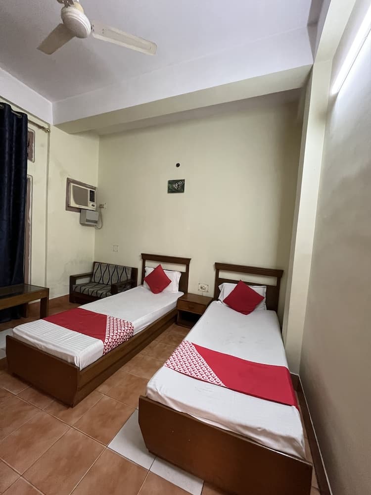 Hotel Ysm Grand