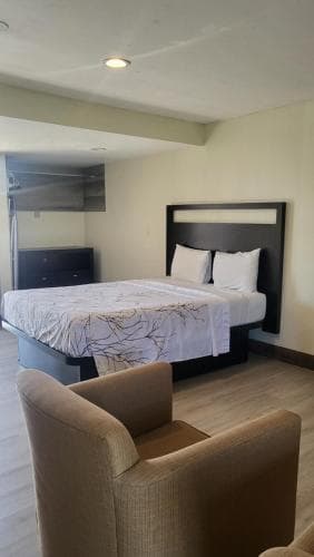 Valley Inn