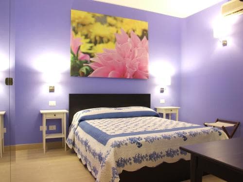 B&B Neapolis