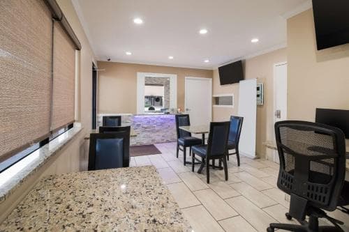 Best Western - McKenzie