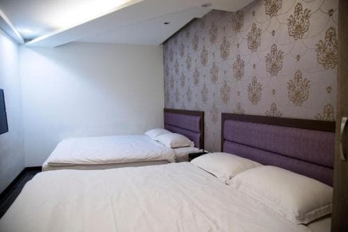 Direct Hotel