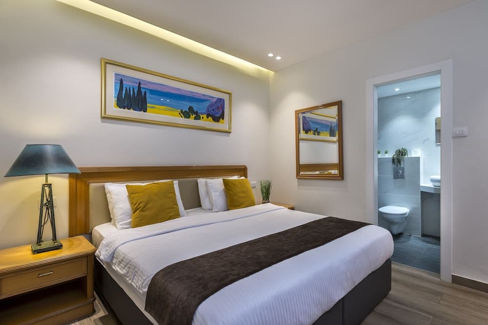 Sea Princess Motel