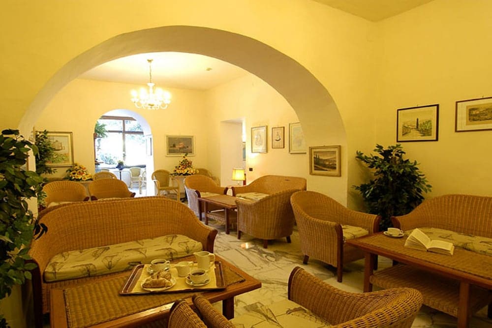 Hotel Eden