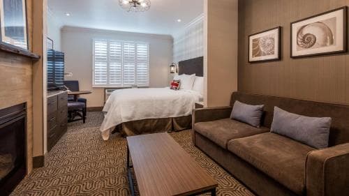 Aristocrat Hotel, BW Signature Collection