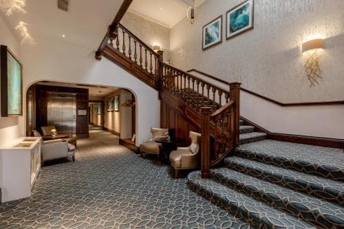 Western House Hotel