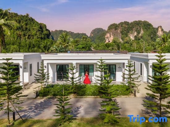 Tarn Villa Krabi