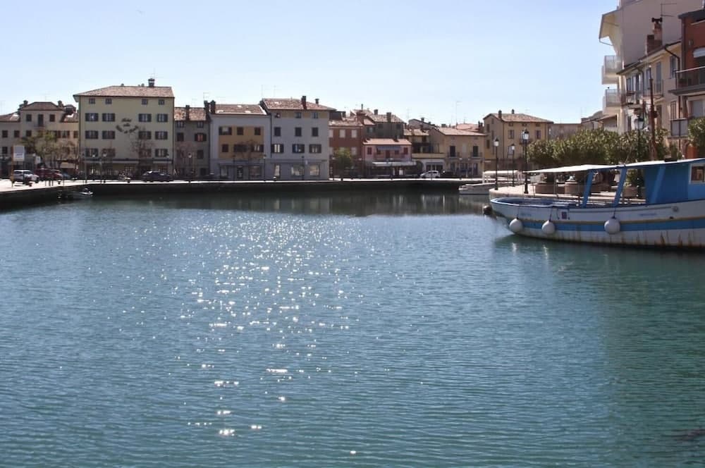 Alla Città di Trieste