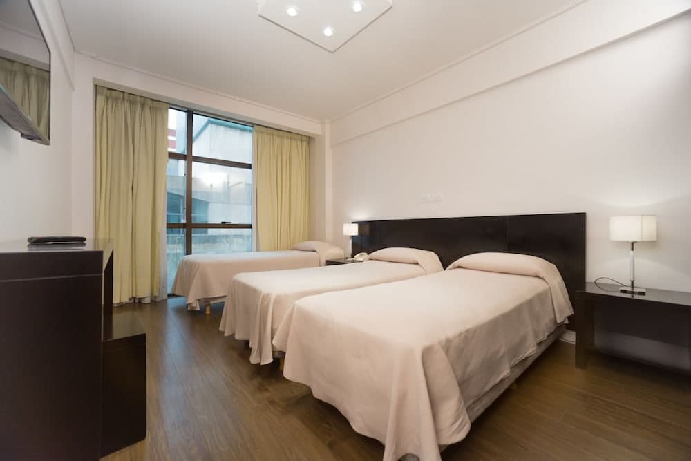 Hotel Versailles