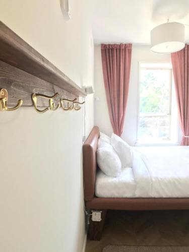 HighRoad Hostel DC
