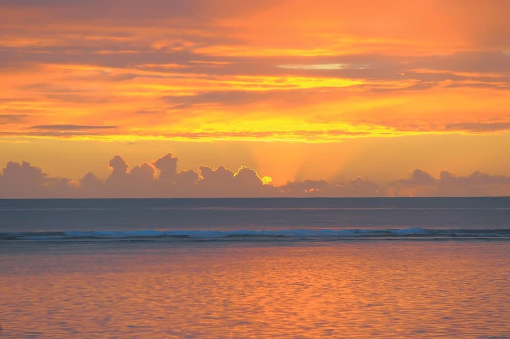 Victoria Beachcomber Resort & Spa