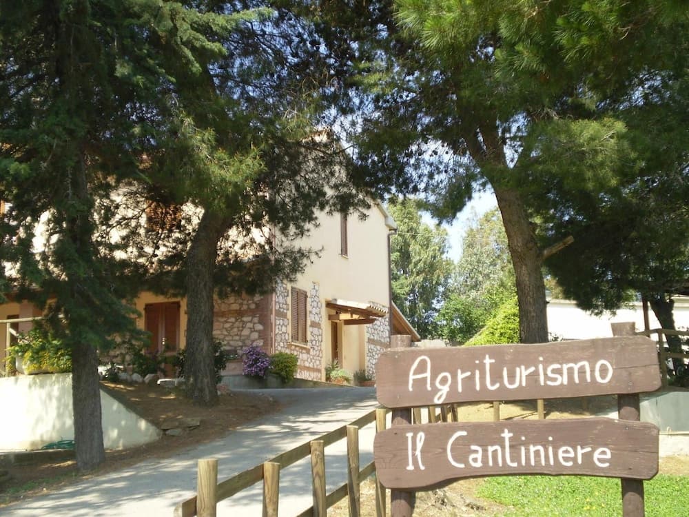 Il Cantiniere