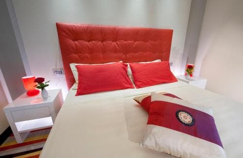 Hotel 2000