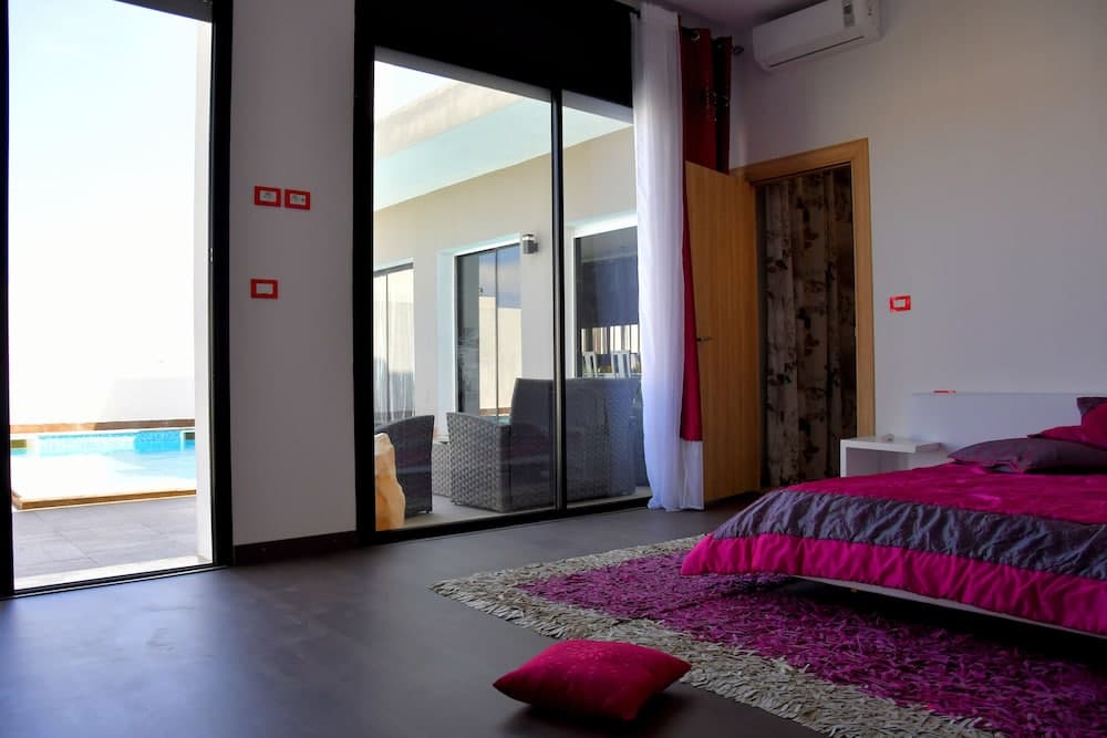 Limo s House