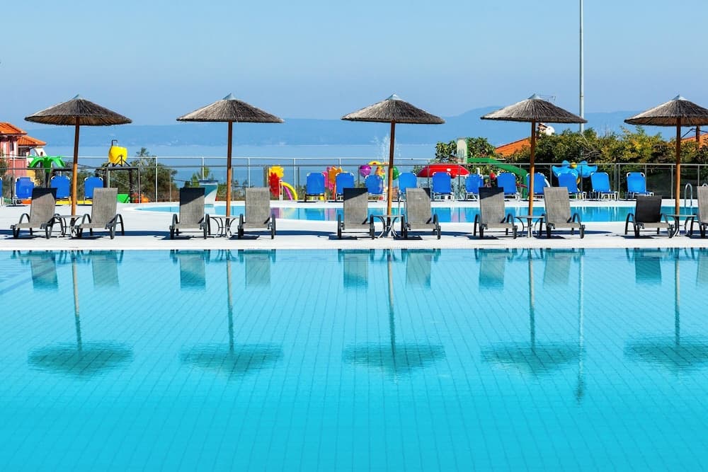 Atrium Hotel