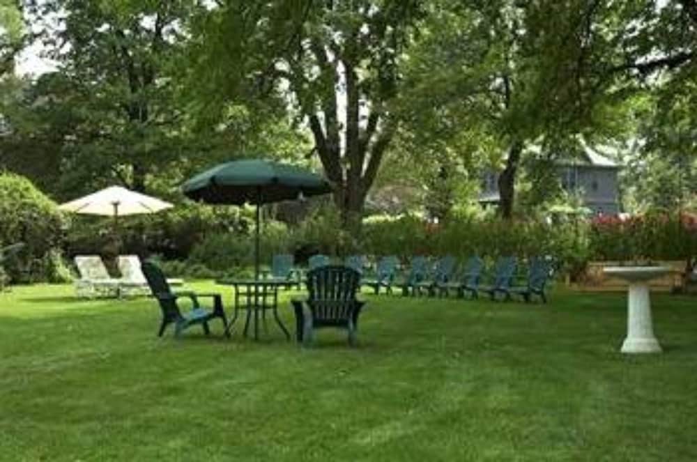 Oliver Inn Bed and Breakfast