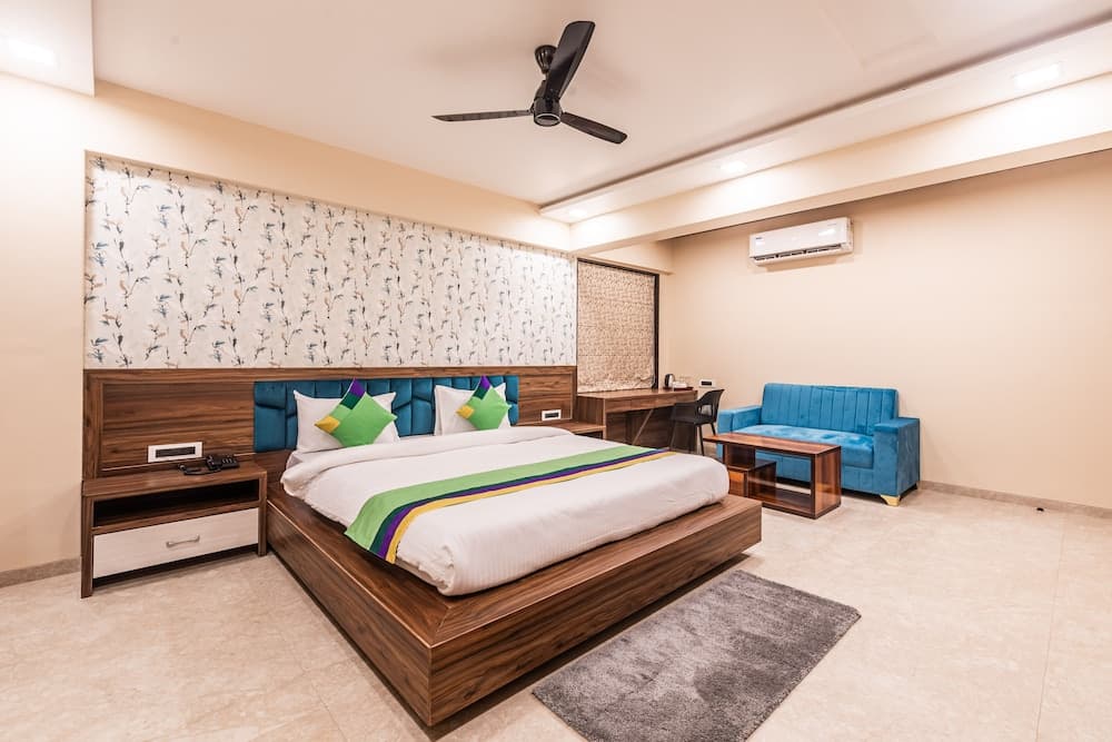Treebo Lemon Wood Suites
