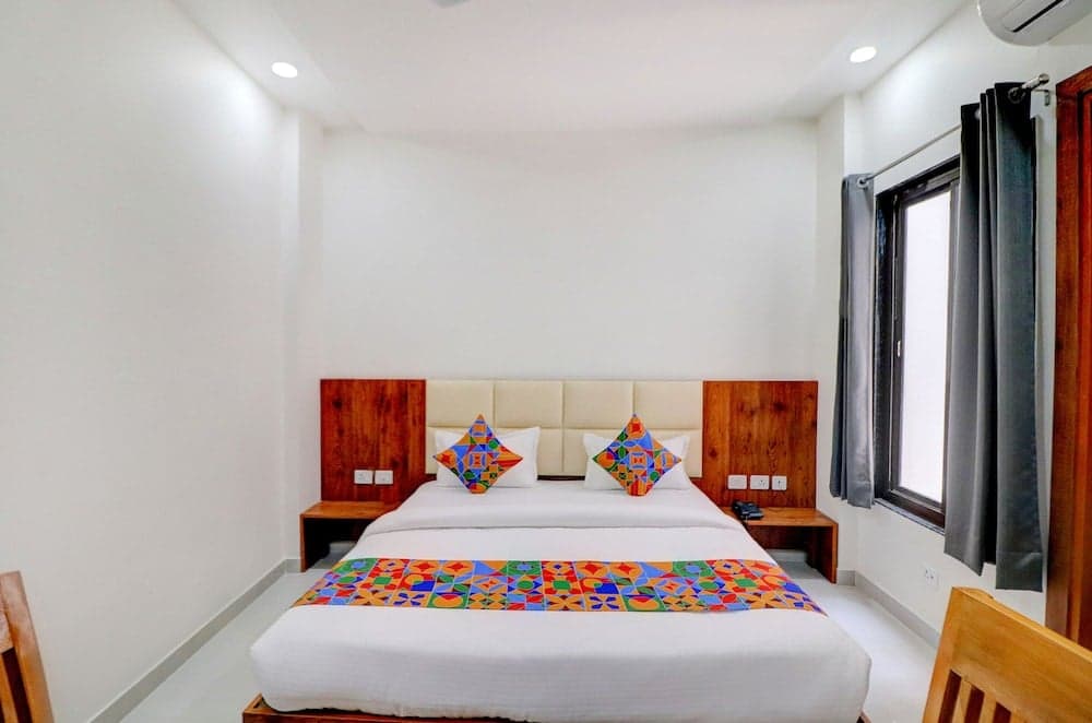 FabExpress Pravi Inn