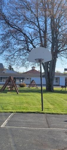 Thunderbird Inn