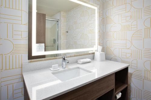 Home2 Suites By Hilton Traverse City