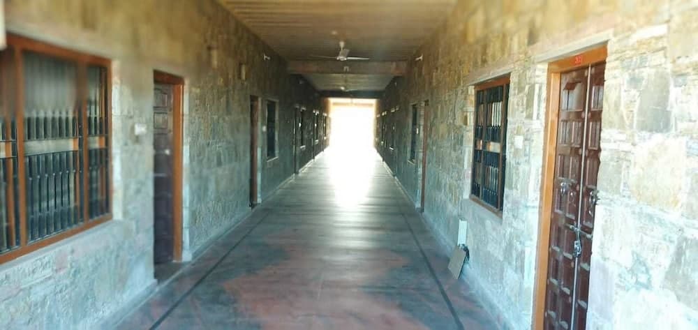 Hotel Indraprasth Heritage Resort